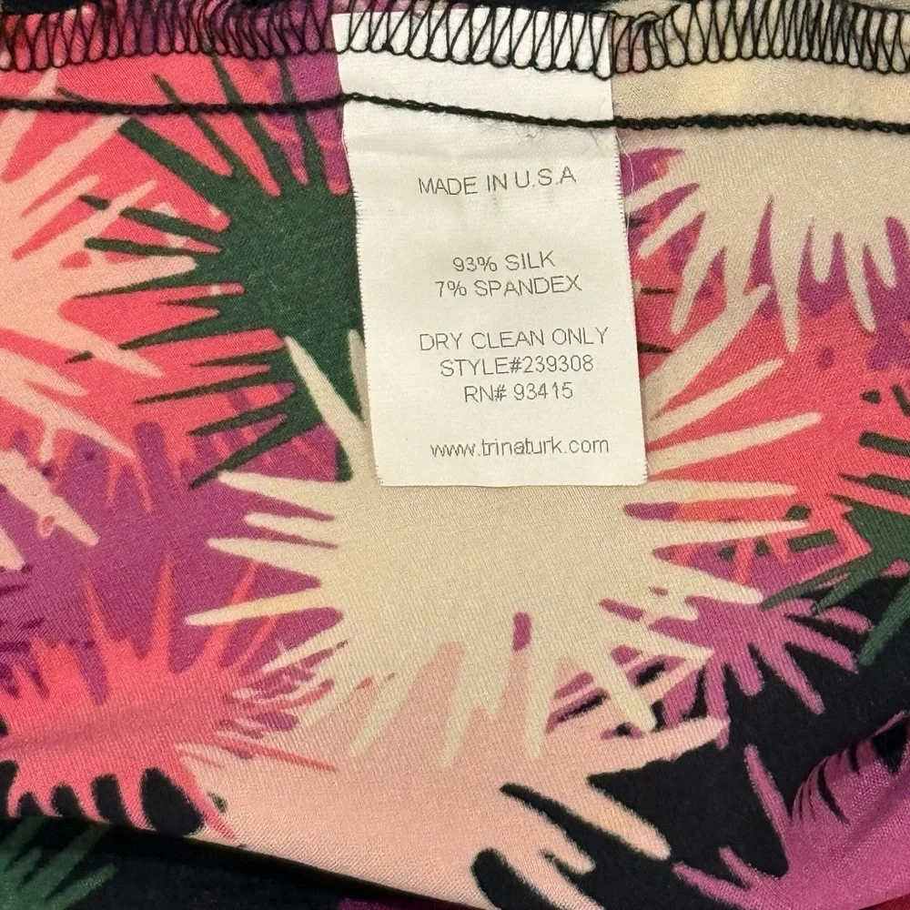 Trina Turk One Shoulder Silk Starburst Print Top M ✨ - Picture 8 of 12